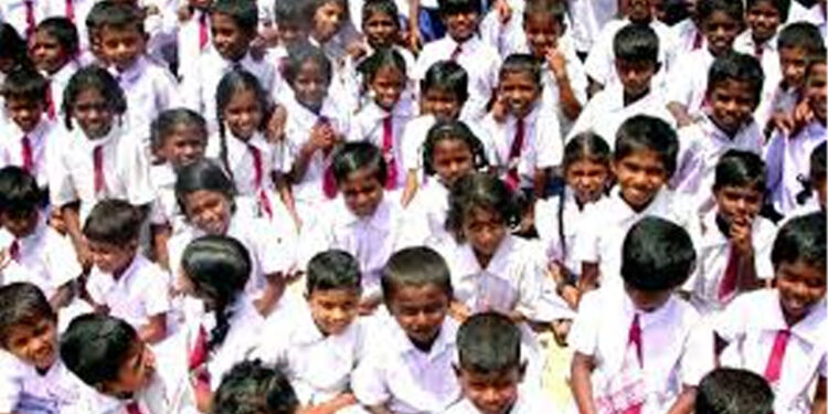 රට පුරා සියලුම පාසල් සිසුන්ට සතුටුදායක ආරංචියක්!