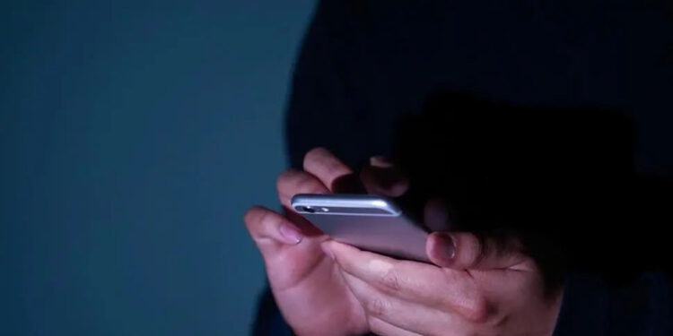 මඩකලපුව උසාවිය ​​බෝම්බ තබා පුපුරවා හරින බවට දුරකථන ඇමතුමක්