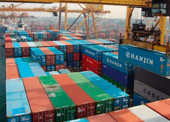 බහාලුම් ප්රවාහන ගාස්තුව සියයට 4 කින් අඩු කෙරේ