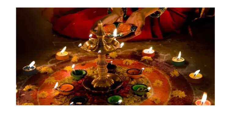 ලොව පුරා හින්දු බැතිමතුන් අද දීපාවලී සමරයි