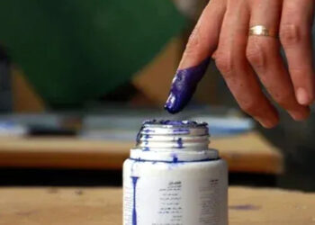 මහ ඡන්දෙදි තීන්ත ගාන්නේ දබරැඟිල්ලේ