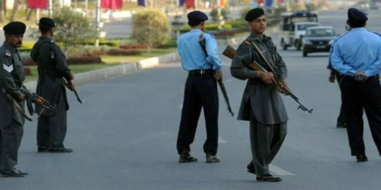 ඉස්ලාමාබාද් නගරයේ ආරක්ෂාව තර කෙරේ