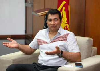 රොෂාන් රණසිංහ මව්බිම ජනතා පක්ෂයේ සභාපති ධුරයට