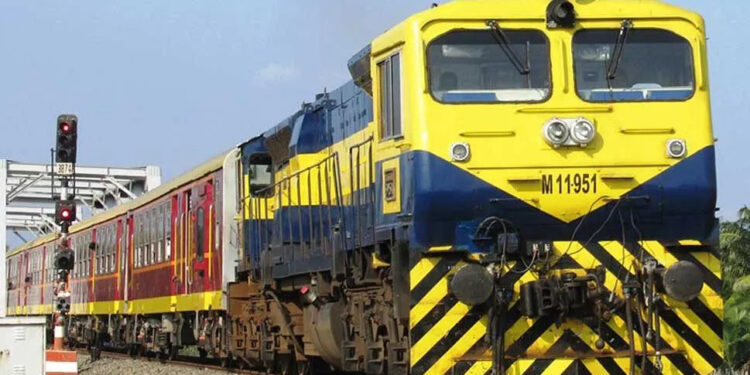 මාස 10 කට පසු යාල් දේවී යළිත් වැඩ අරඹයි