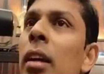 විපක්ෂ නායක අසුනේ වාඩිවුණ මන්ත්‍රී ජාජබ මන්ත්‍රීවරයෙක් නෙමෙයි