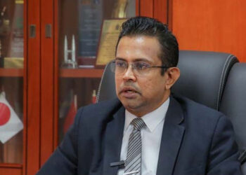 නීති විරෝධි E-8 වීසා නිසා නීත්‍යානුකූල E-9 කොරියානු රැකියා අනතුරේ