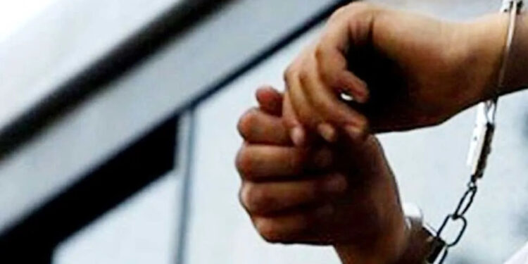 ඉංජිනේරුවකු ඝාතනය කළ ආයෝජන මණ්ඩලයේ හිටපු ලොක්කෙක් අත්අඩංගුවට