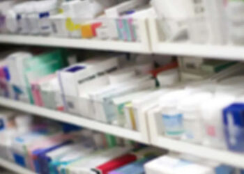 අනීතික ෆාමසි ලියාපදිංචිය ගැන පැසසුම්