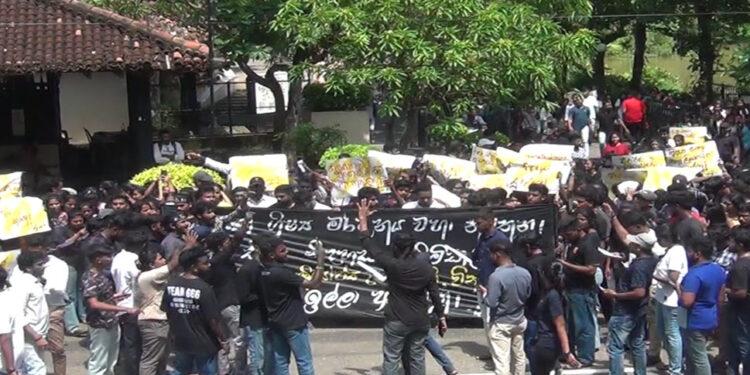 රුහුණු සරසවියේ සේවක වර්ජනය අවසන්