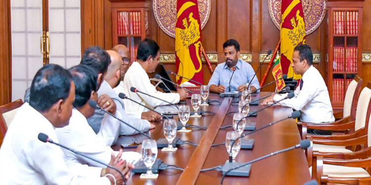 ජනපති-ඉලංගෙයි තමිල් අරසු කච්චි හමුවක්