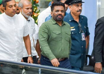 ජනපති දිවයිනට