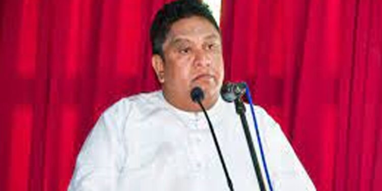 කම්කරුවන්ට සතොසෙ පෝලිමේ ඉන්න වෙලාවක් නෑ