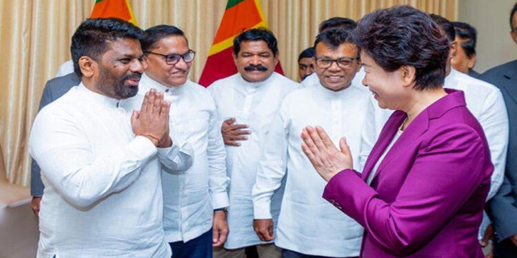 මධ්‍යම අධිවේගයේ චීනයට අයත් කොටසේ වැඩ අවසන් කළ යුතු බව ජනපති චීන නියෝජිතයන්ට කියයි