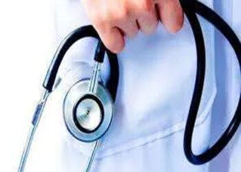 වෛද්‍යවරුන්ගේ විශ්‍රාම වයස් සීමාව දීර්ඝ කිරීමට පියවර