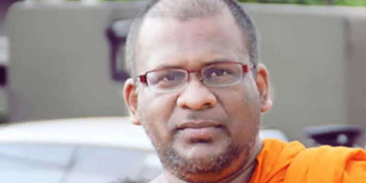 ගලගොඩඅත්තේ ඥානසාර හිමිට වරෙන්තු