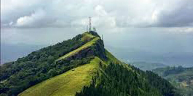 හන්තානේ අතරමං වූ සිසුහු 10ක් බේරා ගැනෙති