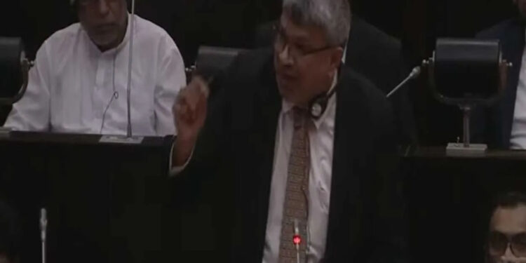 සොරකම් කළ වත්කම් නැවත අයකර ගැනීමට පනත් කෙටුම්පත් 3ක්