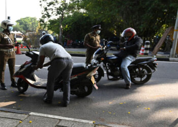 රථ වාහන පරීක්ෂා කරන විශේෂ මෙහෙයුමක් අද සිට