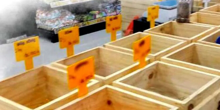 තොග වෙළෙඳුන්ගේ මාෆියාවෙන් සිල්ලර කඩවල සහල් අතුරුදන්