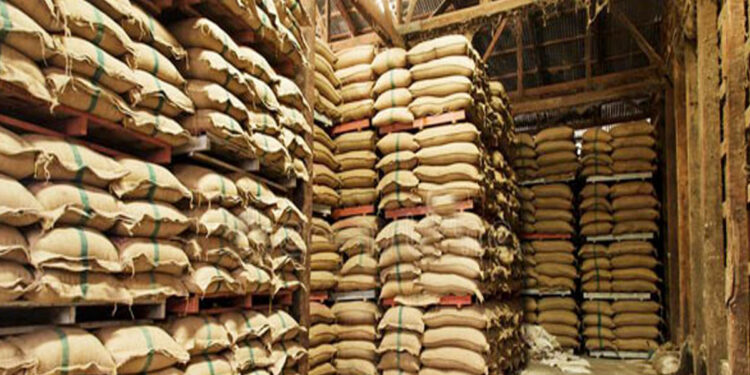 ජනපතිගේ නියෝගය ක්‍රියාත්මකයි – පාරිභෝගික අධිකාරියේ නිලධාරීන් පොලොන්නරුවේ සහල් මෝල්වලට