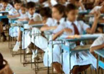 ශිෂ්යත්වය ගැන ඇමැති මණ්ඩල තීරණය නීතිපති ශ්රේෂ්ධිකරණයට දන්වයි