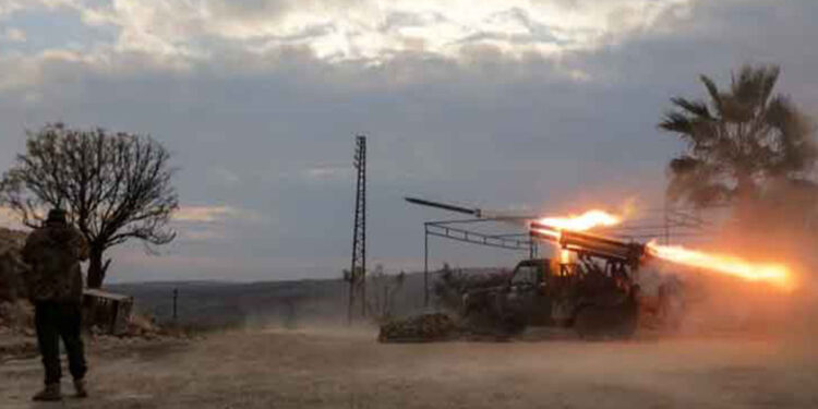 සිරියා කැරැලිකරුවෝ හාමා නගරය අල්ලති