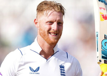 බෙන් ස්ටොක්ස්ට මාස 3කට ක්රිකට් අහිමිවෙයි