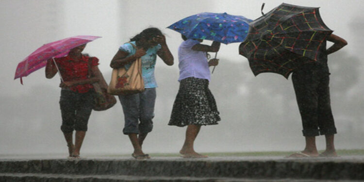 පළාත් කිපයකට අදත් තද වැසි