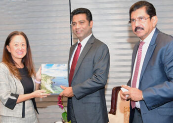 සෞඛ්‍යයට – ජනමාධ්‍යයට සහය දෙන බව ජුලී චංග් කියයි