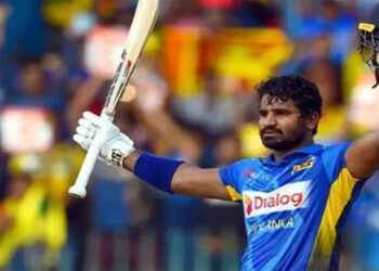 කුසල් ජනිත්ගෙන් සුපිරි ශතකයක්