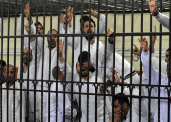 ‘‘සිරකරුවන් සත්තු වගේ ගේන්න එපා‘‘