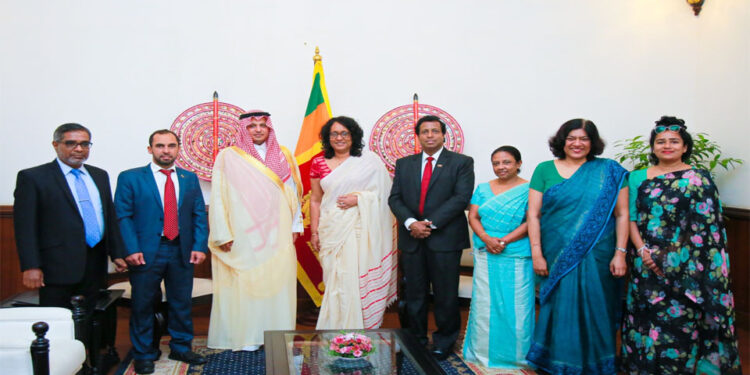 සෞදි තානාපති අගමැතිනිය හමුවෙයි