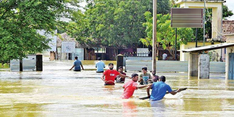 ගංවතුරෙන් කිලිනොච්චියේ පවුල් 245ට පීඩා