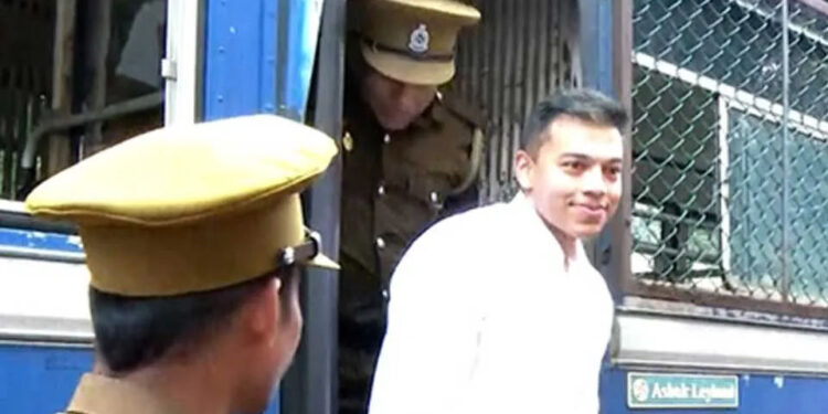 යෝෂිත රාජපක්ෂ අධිකරණයට