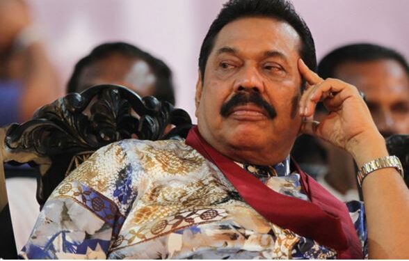 මහින්දගේ ගෙයි කොටසක වතුර කපයි!