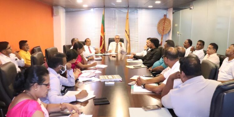 ලුණු මිල අඩු කිරීමට සාකච්ඡා