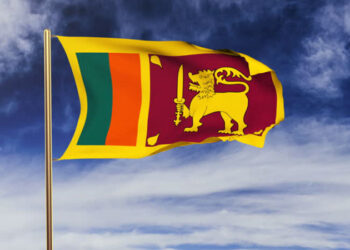 වෙනත් ජාතික ගීයක්! (video)