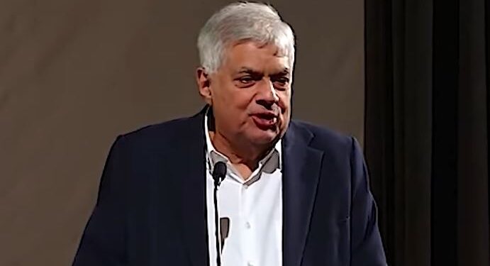 ශ්‍රී ලංකාවේ ආර්ථිකය දැඩි සත්කාරයේ ඉන්න ලෙඩෙක් වගේ – රනිල්