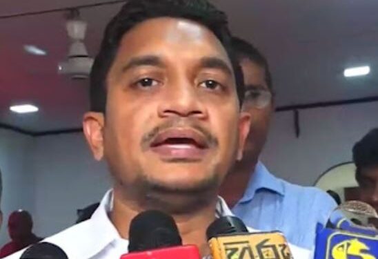 චාමර සම්පත් විතරක් නෙවෙයි තව සෑහෙන පිරිසක් චෙක් ලිස්ට් එකේ ඉන්නවා