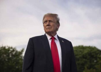 ට්රම්ප් නව ආනයනික බදු ප්රකාශයට