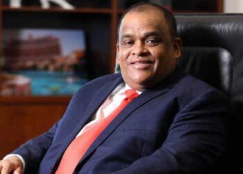 ධම්මික පෙරේරාගේ අලුත් බිස්නස් එක