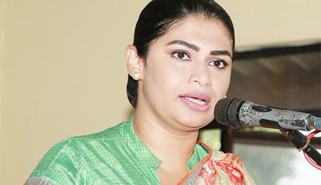 ආණ්ඩුවට දෙහි කපන හිරුණිකා පාතාලය ගැන කියපු කතාව