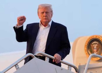 ට්රම්ප් විදෙස් චිත්රපටවලට සියයට 100ක බද්දක් ගහයි