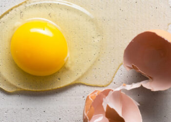 බිත්තර කනව නම් මේ ටිකත් දැනගන්න