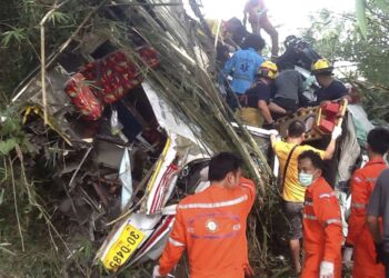 මාස 5ට රිය අනතුරුවලින් පුද්ගල මරණ 965ක්  – බරපතළ අනතුරු 1,842ක්