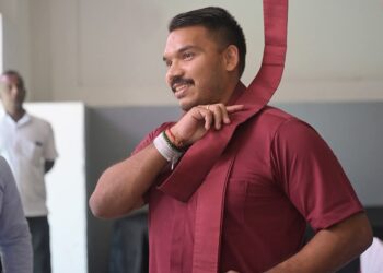 කමෝන් නාමල්…!