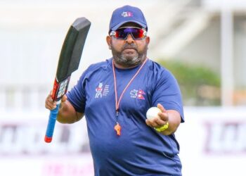 පුබුදු දසනායක අමෙරිකාවේ ප්රධාන ක්රිකට් පුහුණුකාර ධුරයට