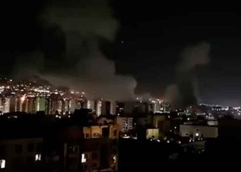 ඉරානයට ගුවන් ප්රහාර මාලාවක්