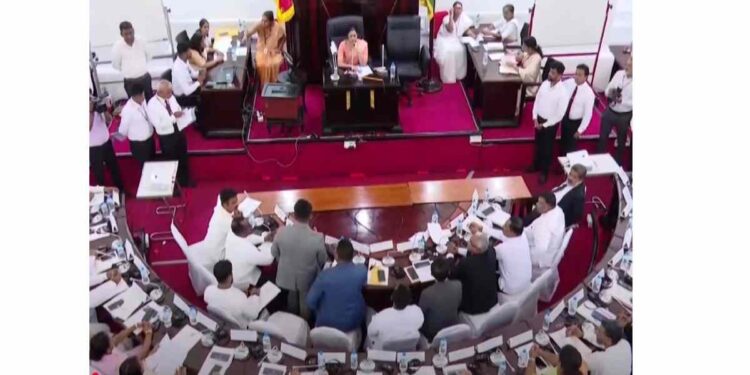 කවුද පුරපති ?  නගරාධිපති ඡන්ද විමසීම අවසන්