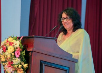 සියලු පුරවැසියන්ට මව් භාෂාවෙන් සේවා ලබා ගැනීමට අවස්ථාව තිබිය යුතුයි – හරිනි